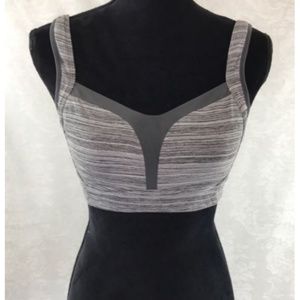 LULULEMON TA TA TAMER SPORTS BRA SZ 32
